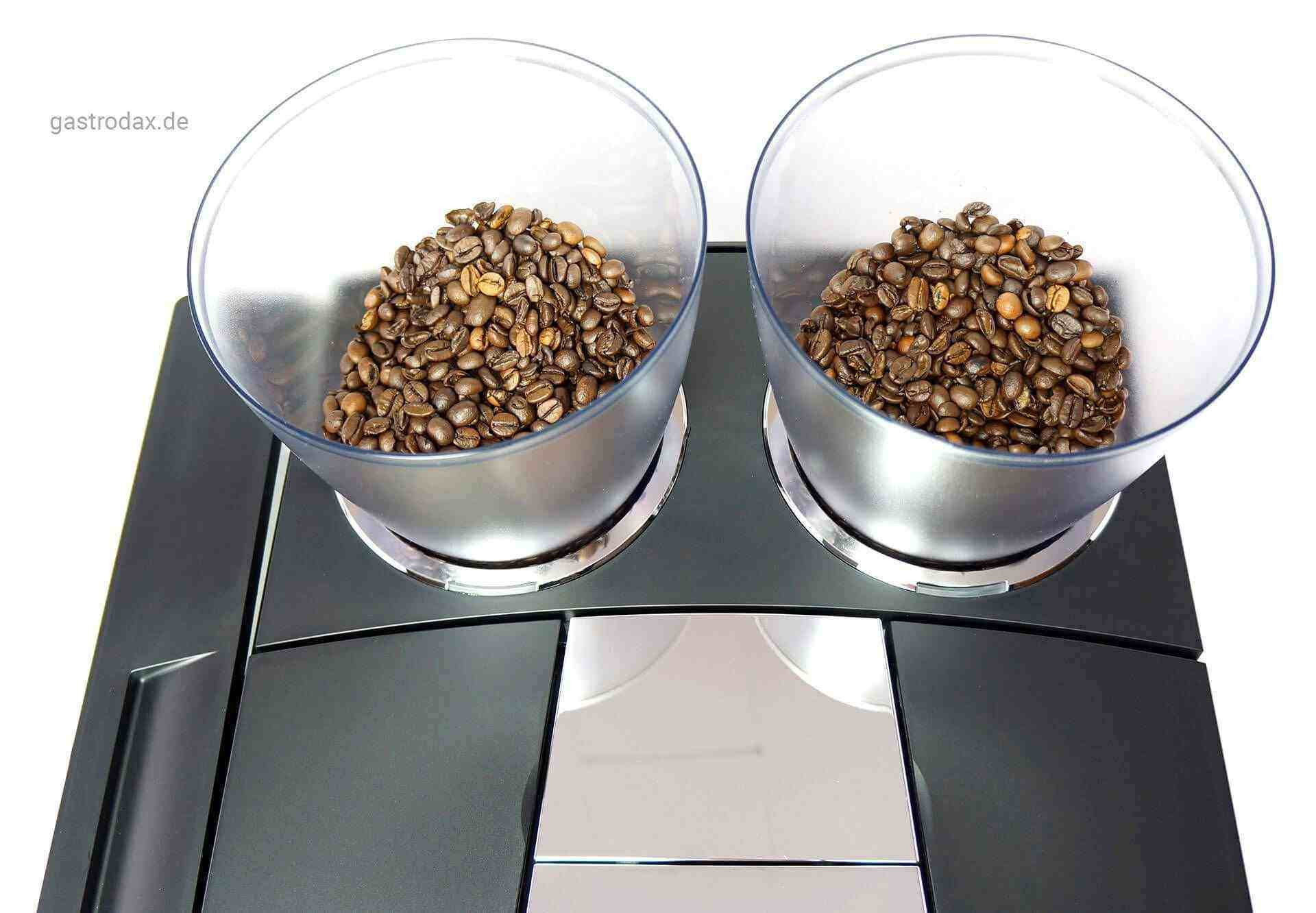JURA GIGA X7 Professional Kaffeevollautomat Oberklasse Gastrodax®
