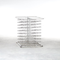 RATIONAL Tellerhordengestellwagen für Typ 10-2/1, für 42 Teller bis 31 cm Ø (Standard USA) (Einfahrschiene verwenden)