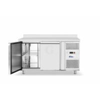 Hendi Kühltisch, zweitürig Profi Line 280 L, GN 1/1, -2 / 8 ˚C, 230 V / 0,25 kW, R600a, 1360 x 700 x (H) 850 mm