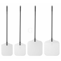 Hendi Pizzaschaufel, quadratisch, perforiert, 1320 x 405 mm