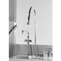 Winterhalter Schlauchpendelbrause mit Einlochmischbatterie