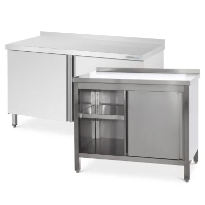 Arbeitsschränke mit Flügeltüren