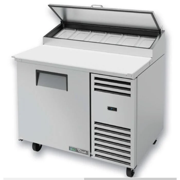 TRUE Pizzatisch / Zubereitungstisch TPP AT 44 HC