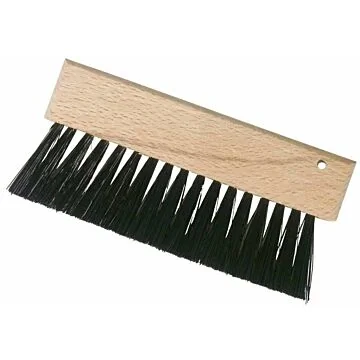 Contacto Krümelbürste aus Holz