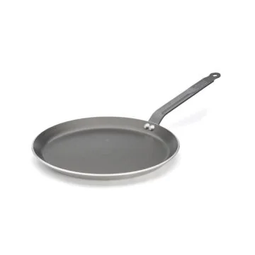 De Buyer Crepe-Pfanne Choc Antihaft Ø 30cm mit dunkelgrauer Antihaftbeschichtung, flachem Rand und langem Metallgriff, Schrägansicht