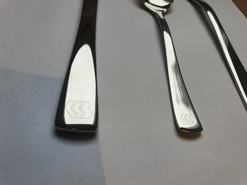 Picard und Wielpütz Besteckset mit gelaserter Gravur